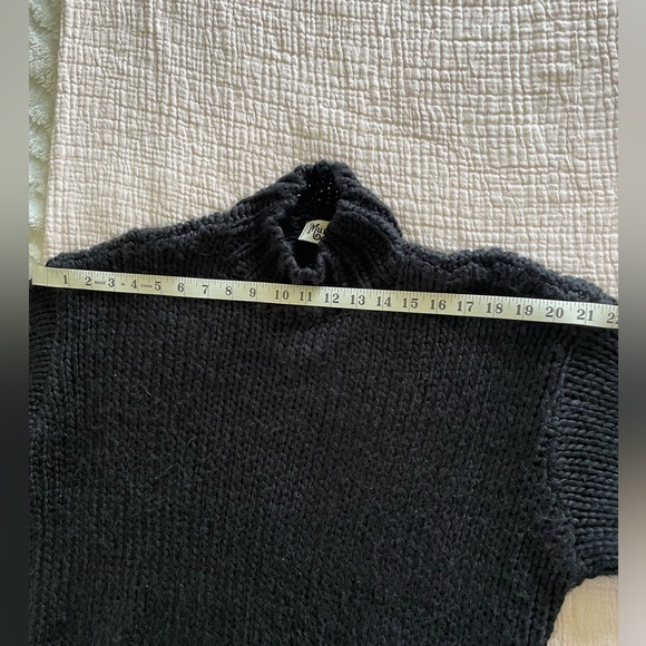 Show Me Your Mumu black chunky knit sweater - Picture 4 of 5